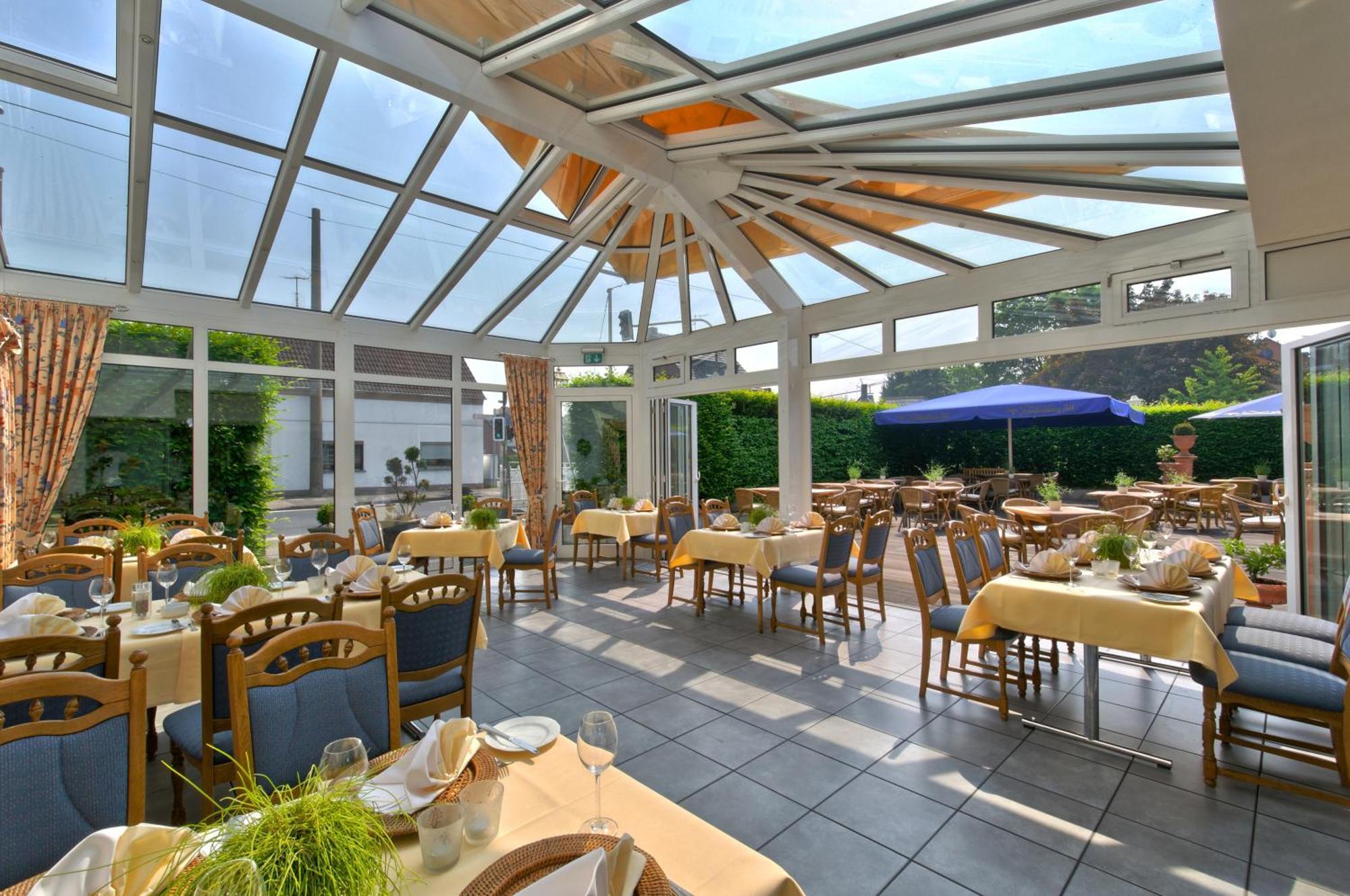 Landhotel Lohmann Langenfeld  Exterior photo